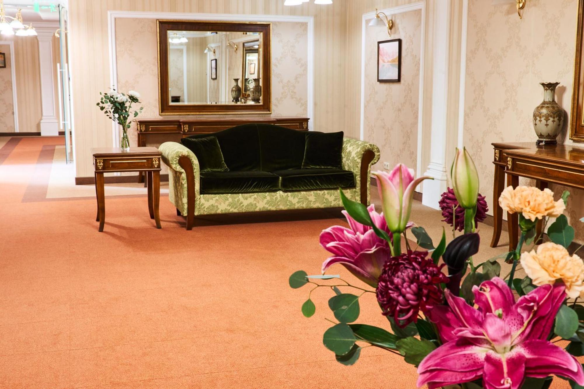 Kainar Hotel Schymkent Exterior foto